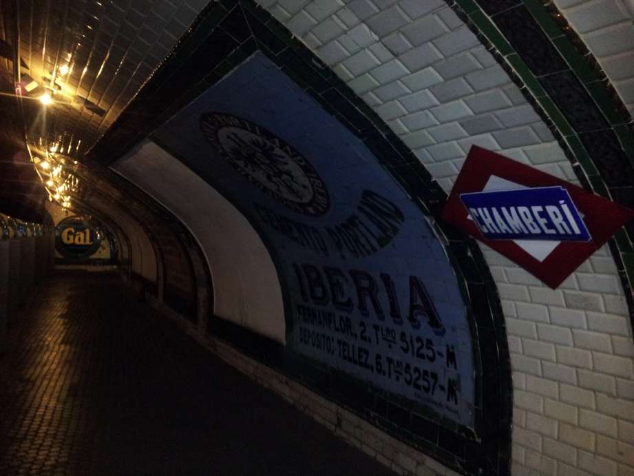 Chamberí, una estación de metro congelada en el tiempo