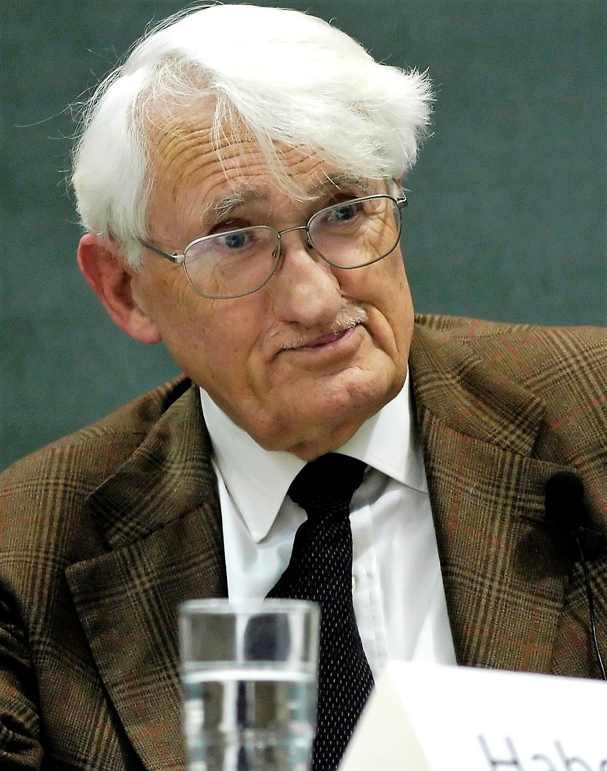 El laicismo en Habermas y su origen griego