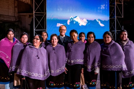 Moda de altura: ‘Manos tejiendo el Arte’