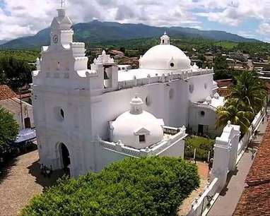 Iglesias coloniales de El Salvador