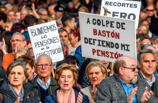 Se dignifican las pensiones, pese a las cloacas