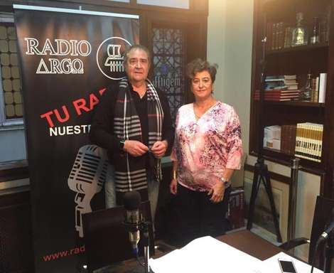 Ezequiel Triñaque y Vicky Ibáñez: ‘La radio tiene algo que ‘engancha’, es gratificante que los oyentes nos cuenten sus opiniones o sus problemas’