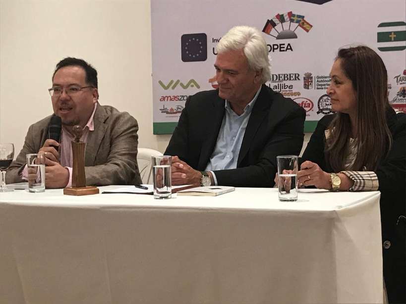 El escritor español Rafael Soler invitado especial en el Encuentro Internacional de Poesía ‘Ciudad de los Anillos’ de Bolivia