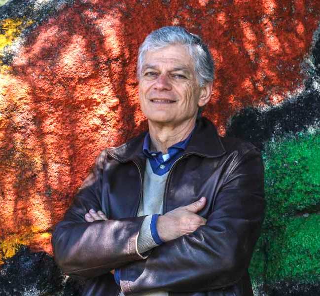 Alberto Infante: ‘He dedicado mucho tiempo a la poesía, ahora sin embargo cultivo más la novela’