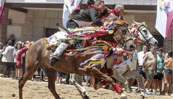 El Carpio de Tajo, una piedra fuera del Camino