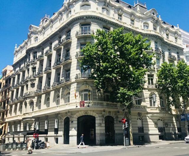 Isabel Bernardo y Miguel de Santiago en el ciclo ‘La Rioja poética’, este martes 10 de mayo