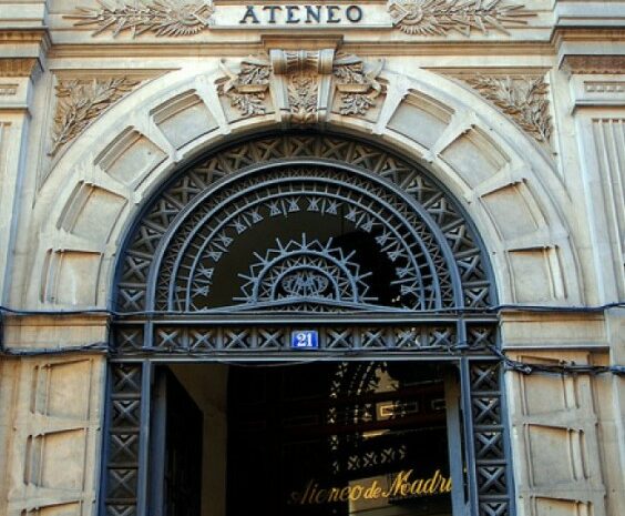 ‘Violencia y convivencia, las religiones, ¿un factor de paz?’, conferencia de Fernández Vallina en el Ateneo de Madrid.