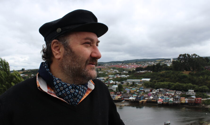 El reconocido poeta chileno Theodoro Elssaca presentará en la Universidad Complutense de Madrid su nuevo libro ‘Voces del Agua’