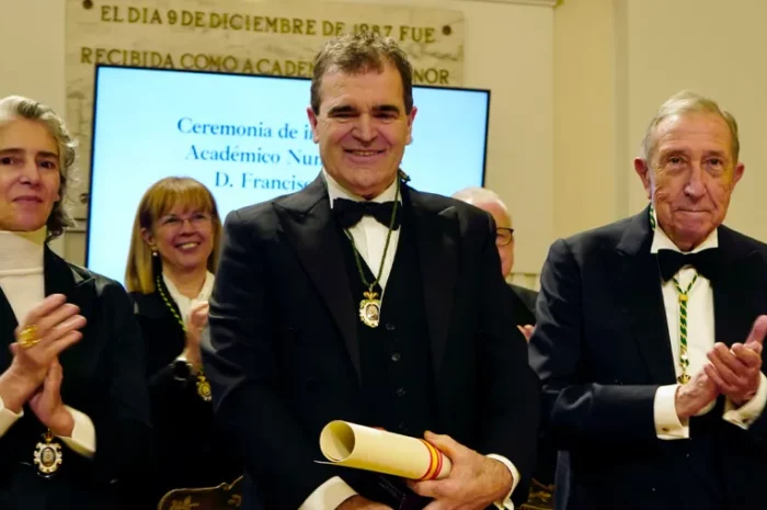 El escultor Francisco Leiro, nuevo académico de Bellas Artes