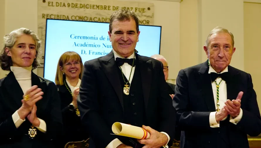 El escultor Francisco Leiro, nuevo académico de Bellas Artes