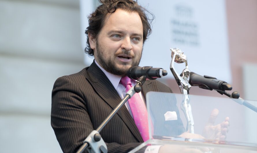 David Felipe Arranz: “Lo interesante, lo valiente es apostar por la cultura en la competencia salvaje de la jungla de la radio convencional”