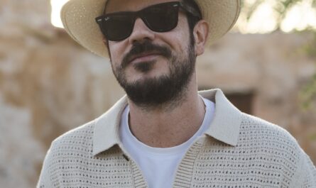 Mario Hernández: «La historia del Fantasma tiene todos los ingredientes de fenómenos como la saga ‘Crepúsculo’»