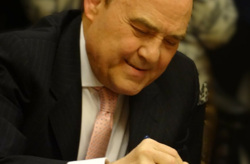 Un homenaje a Octavio Uña en su ochenta aniversario