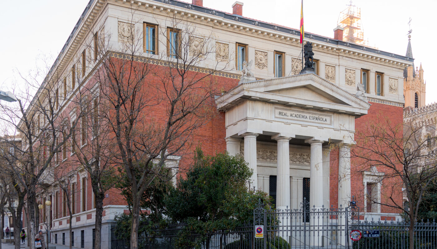 Carta abierta a M. Paz Battaner