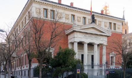 Carta abierta a M. Paz Battaner