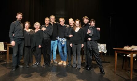 Otra cena de idiotas