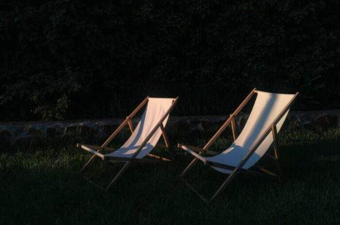 EL ECO Y SU SOMBRA / 5 apuntes sobre la memoria