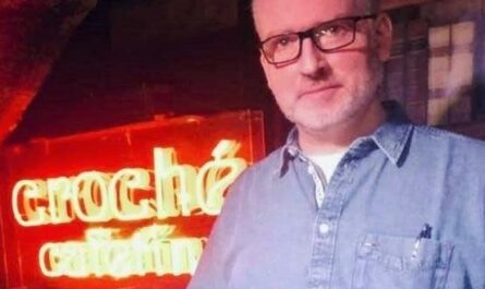 Chema Gómez Hontoria: «La antología ‘Poesía en la Cripta’ es un reflejo fiel de lo que se vive cada viernes de recital poético en la célebre Cripta»