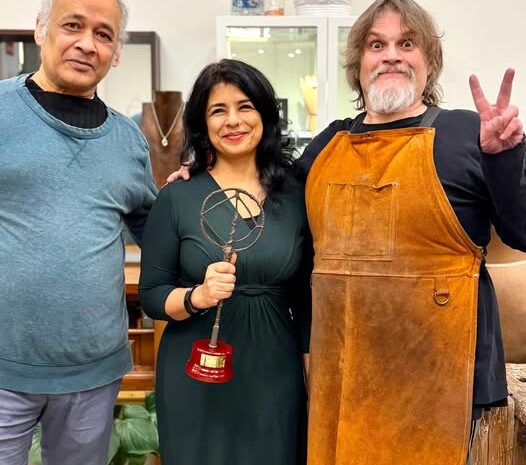 Sandhya Suri se alza con el premio a Mejor Dirección del Sur de Asia en Imagineindia 2025 por ‘SANTOSH’