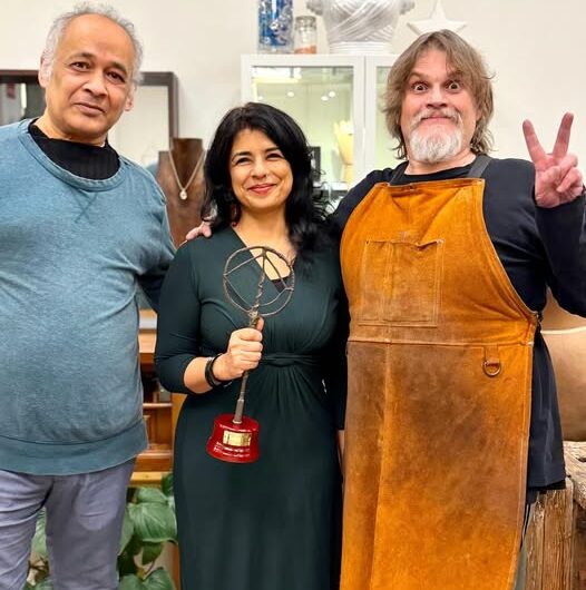 Sandhya Suri se alza con el premio a Mejor Dirección del Sur de Asia en Imagineindia 2025 por ‘SANTOSH’