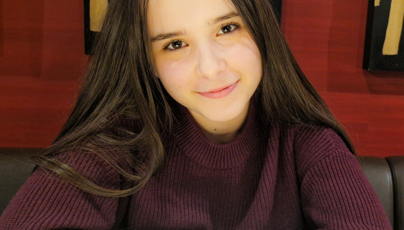 Andrea Naya: «Me gusta mucho llamar la atención»