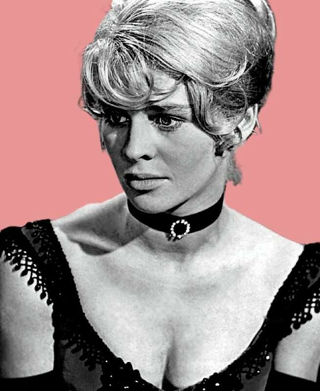 Julie Chistie, la belleza de las grandes: hoy cumple 86 años