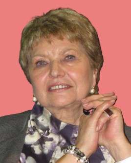 Pepa Nieto en el Aula de Poesía «Orillas de Ávila» en el Hogar de Ávila. Madrid, 14 de abril