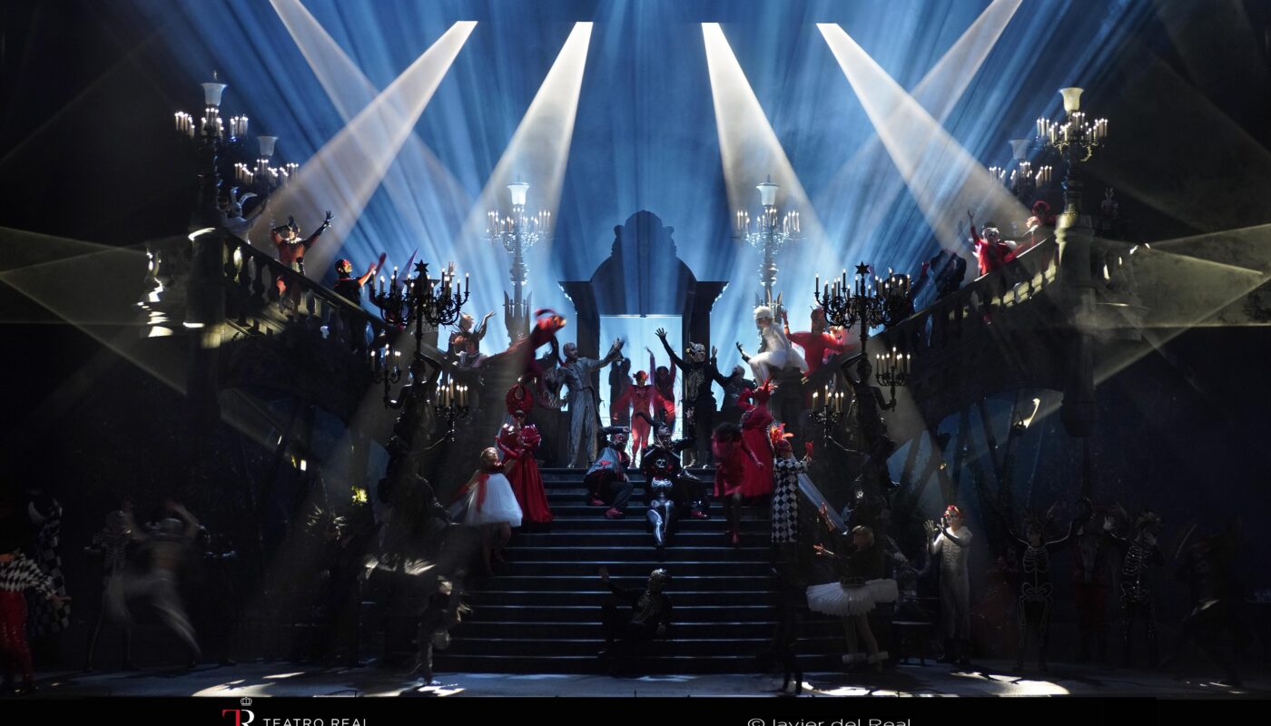 ‘Romeo y Julieta’: enloquecida y espectacular puesta en escena de la ópera de Gounod
