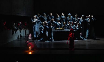 ‘Il trovatore’: fuego y oscuridad con repartos estelares