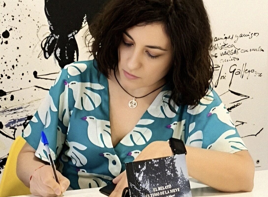 Patricia Iniesto de Miguel: «La mayoría de los poemas de ‘El relato último de la nieve’ tienen algo de cuento extraño»