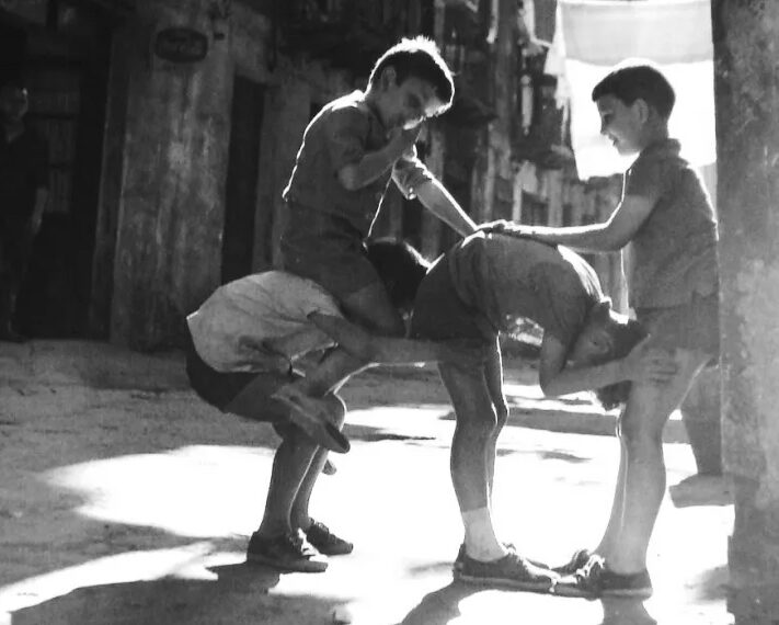 PRETÉRITO PERFECTO / La merienda… ¡Y a la calle a jugar!