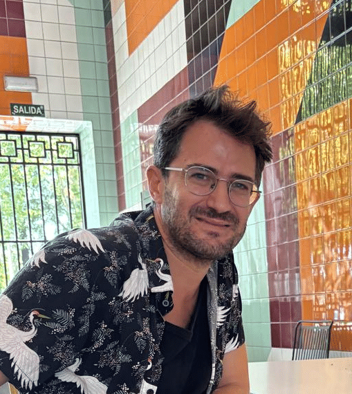 Guillem Roma: “Mi música no tiene etiqueta, aunque me considero cantautor”