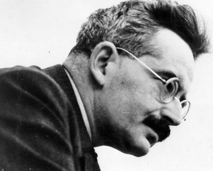 walter-benjamin1