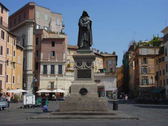 08 Campo-dei-Fiori