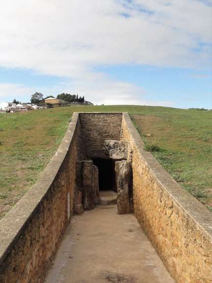 dolmen 3